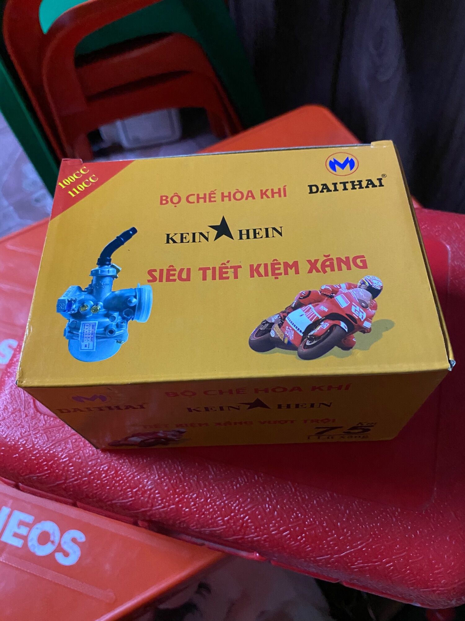 Bình xăng con chế hoà khí C100 c110 Dream, Wave