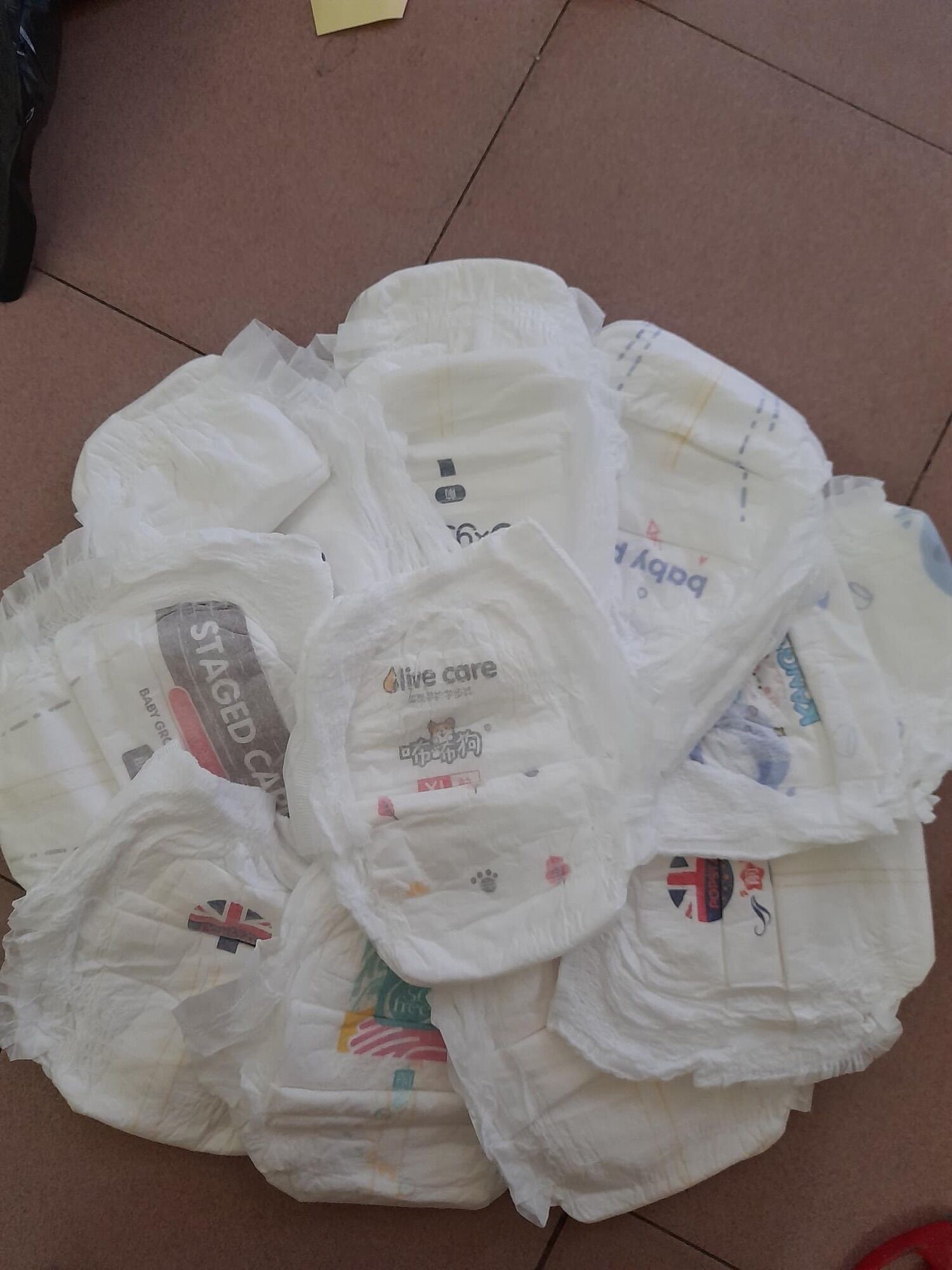 COMBO 100 MIẾNG BỈM QUẦN HIPGIGI ĐỦ SIZE