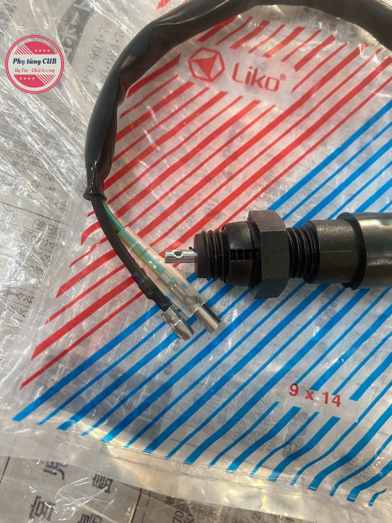 Cục báo đèn stop chân thắng xe cub, dream