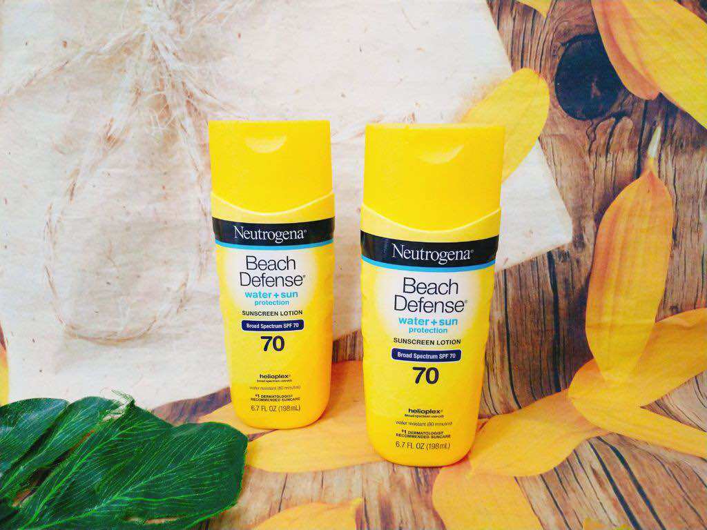 Kem chống nắng Neutrogena Beach Defense SPF 70 198ml của Mỹ