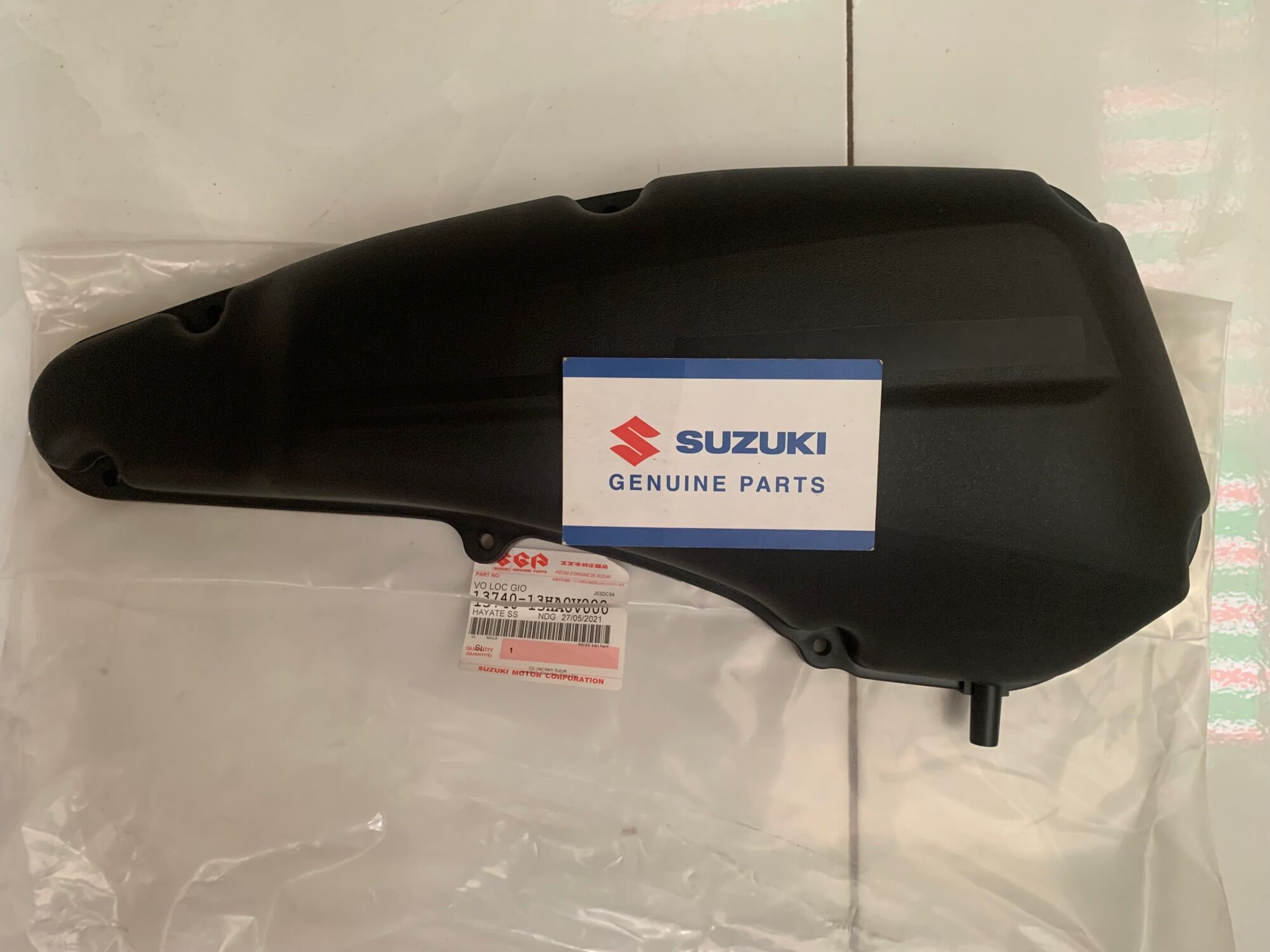 Nắp lọc gió hayate 125 suzuki chính hãng