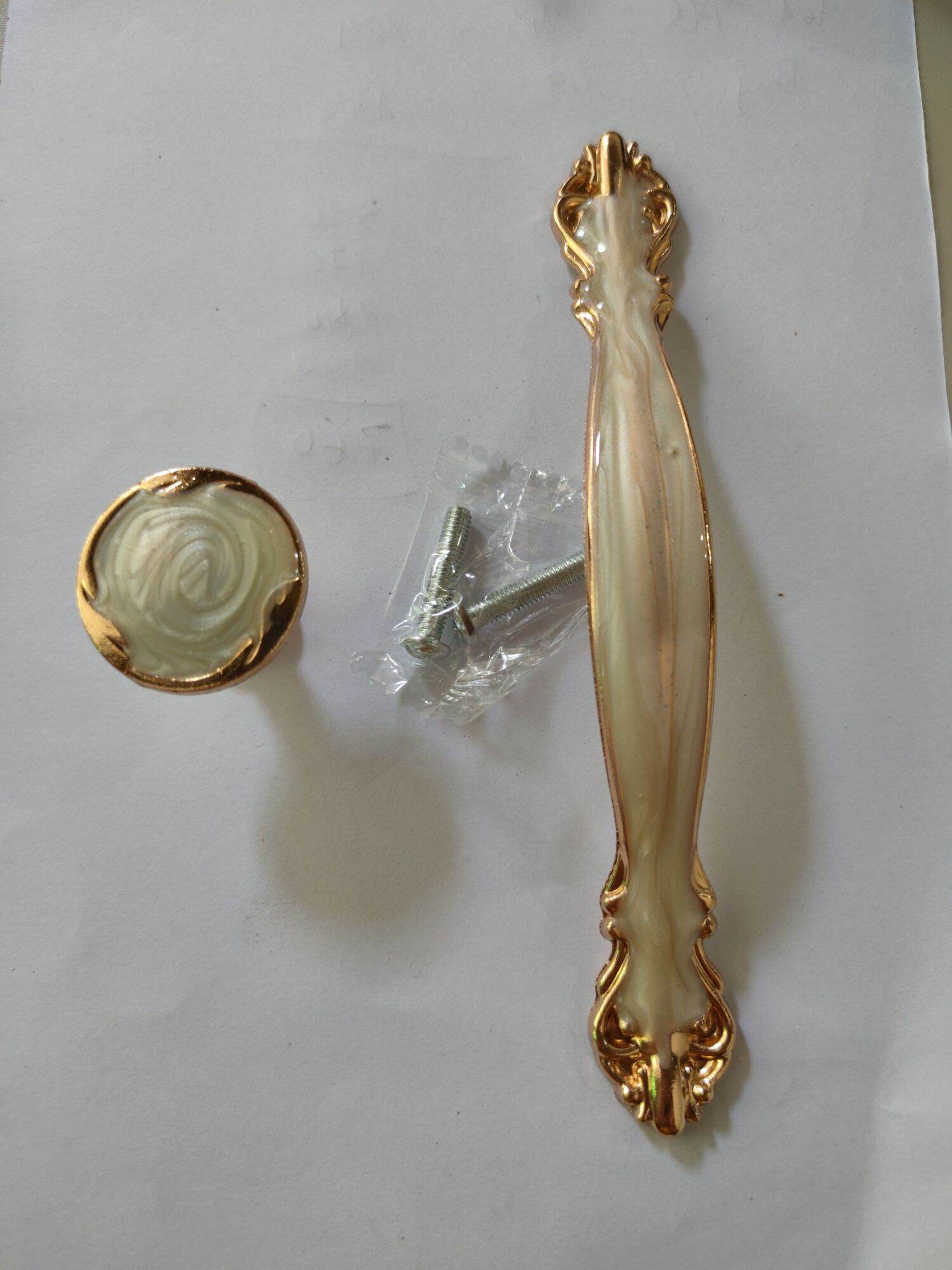 Núm tủ-tay lắm tủ-tay nắm cửa tủ