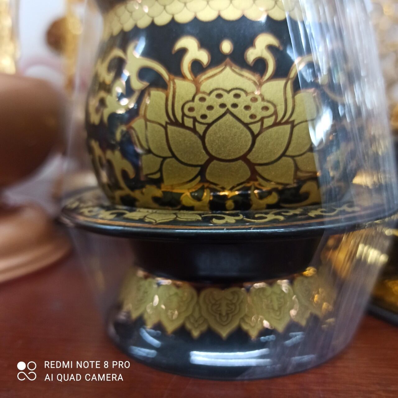 Chum đựng muối gạo sen đen thờ cúng ( cao 14cm luôn đế )