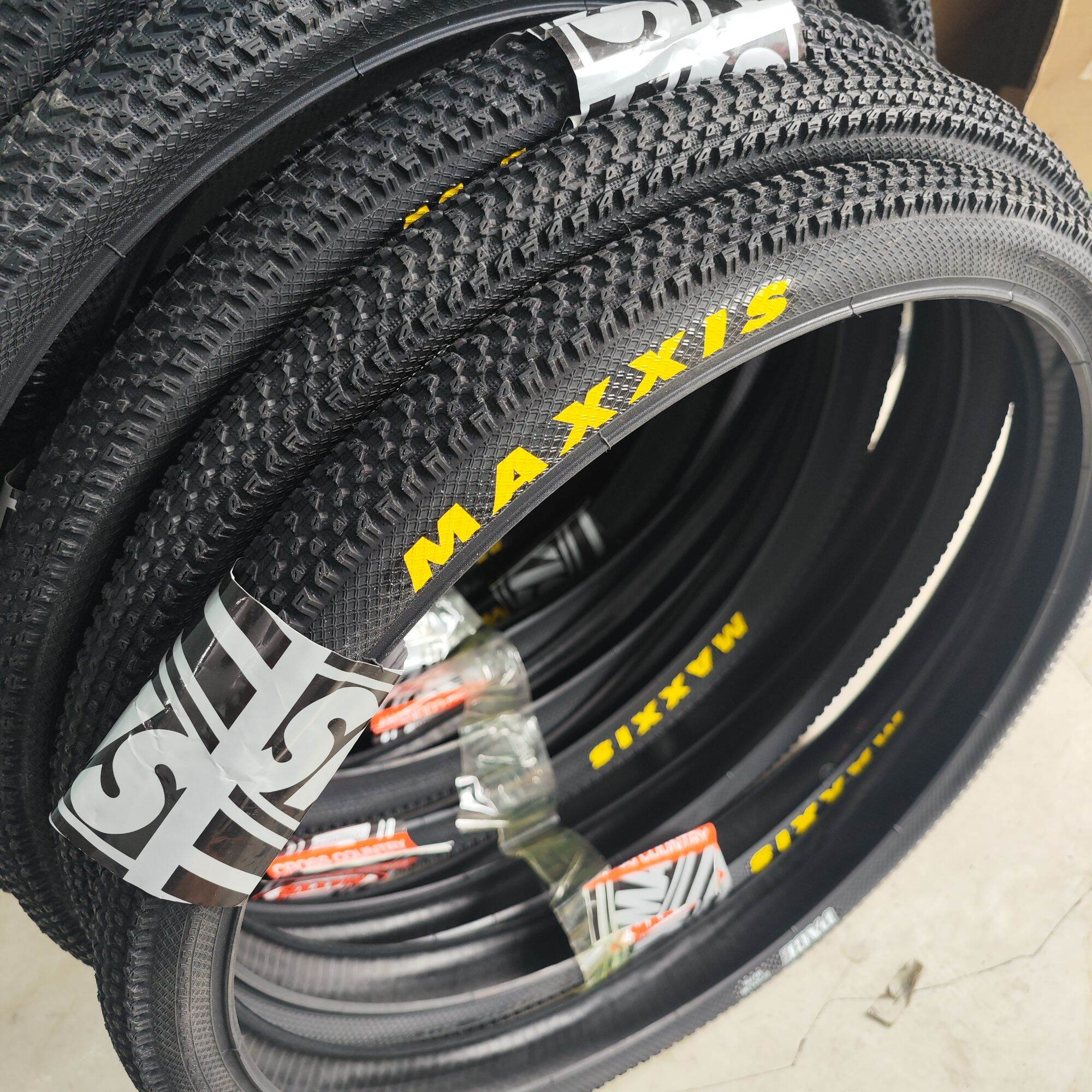 Lốp xe đạp Maxxis 26 27.5 inch