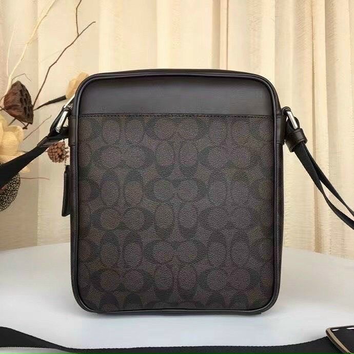 Túi Coach for men xuất xịn