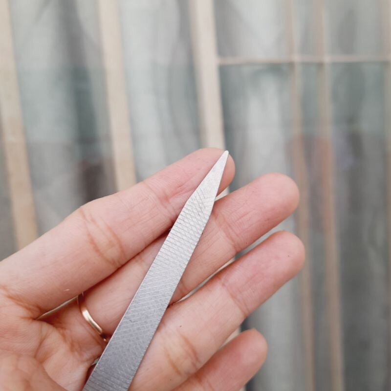 Cây Lấy Khoé Chân, Khoé Tay (Dũa Sắt)