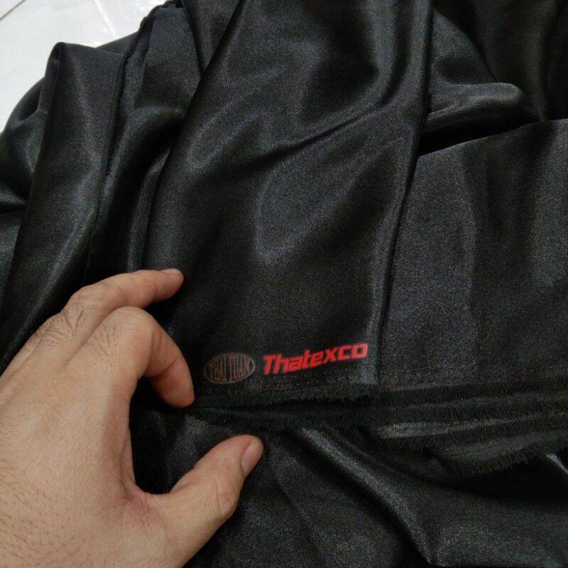Phi Bóng (Phi Tha) Thái Tuấn Màu Trắng / Đen / Trắng Gạo