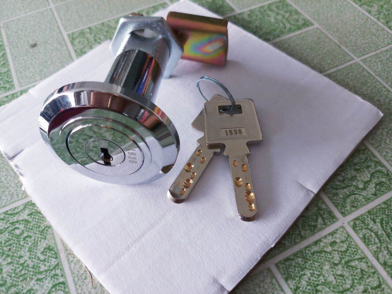 Ổ khóa két sắt ( dùng chìa khoan lỗ , dài 70mm )