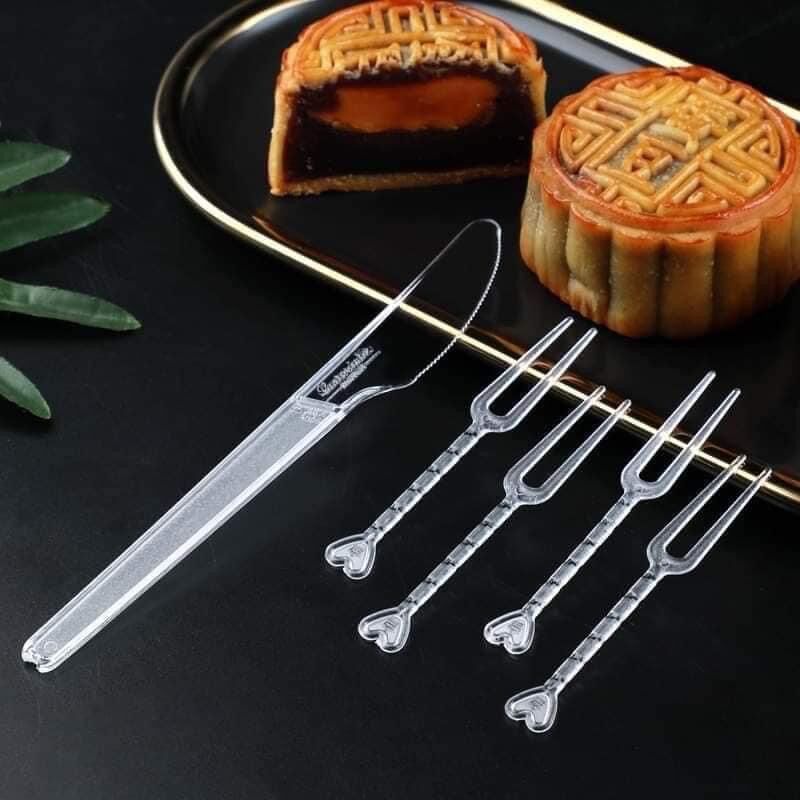 Bộ dao nĩa ăn bánh trung thu