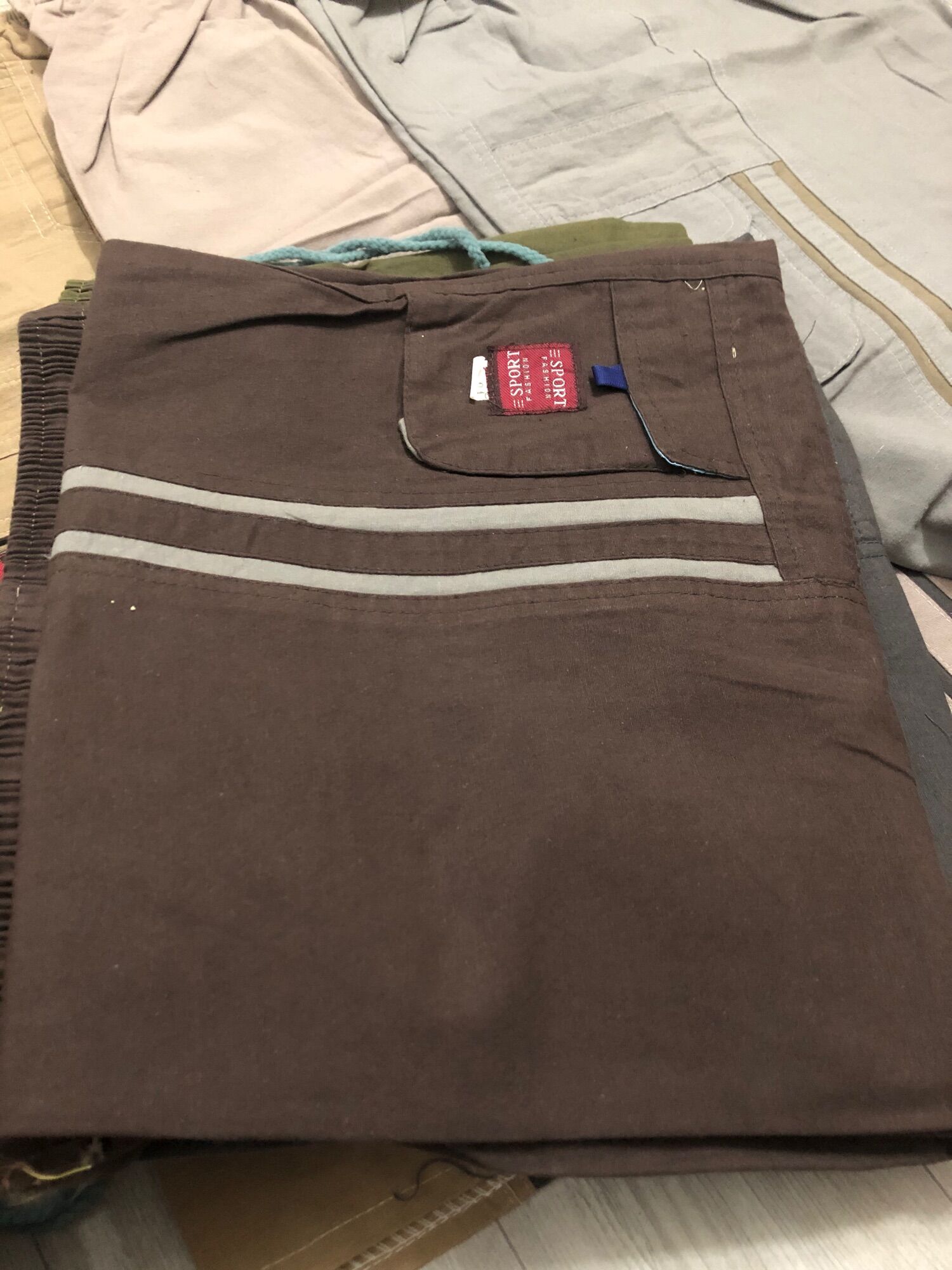 Quần short lửng nam lưng thun