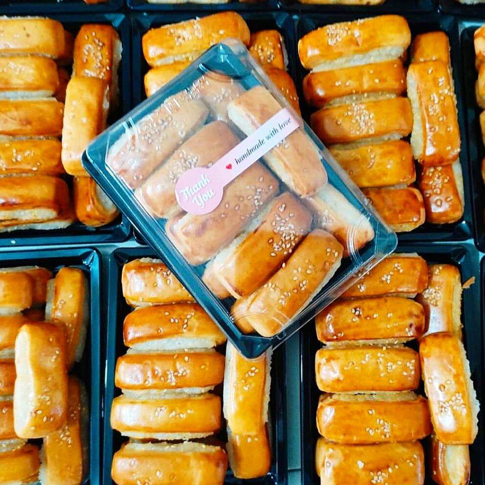 Bánh dừa nướng bơ mè hộp 12 bánh