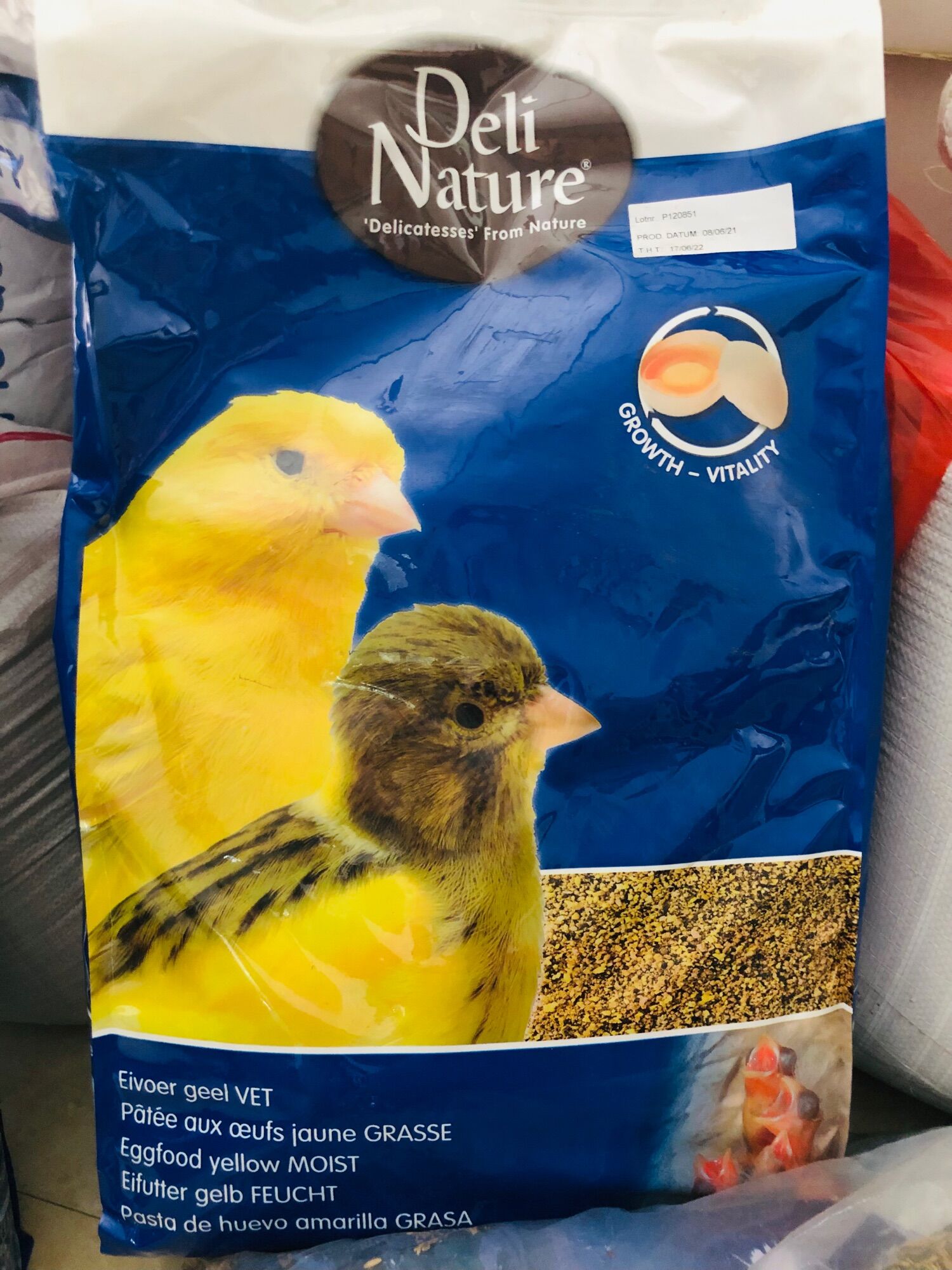 Cám trứng cho yến hót Deli Nature chiết lẻ 1kg hàng nhập Bỉ