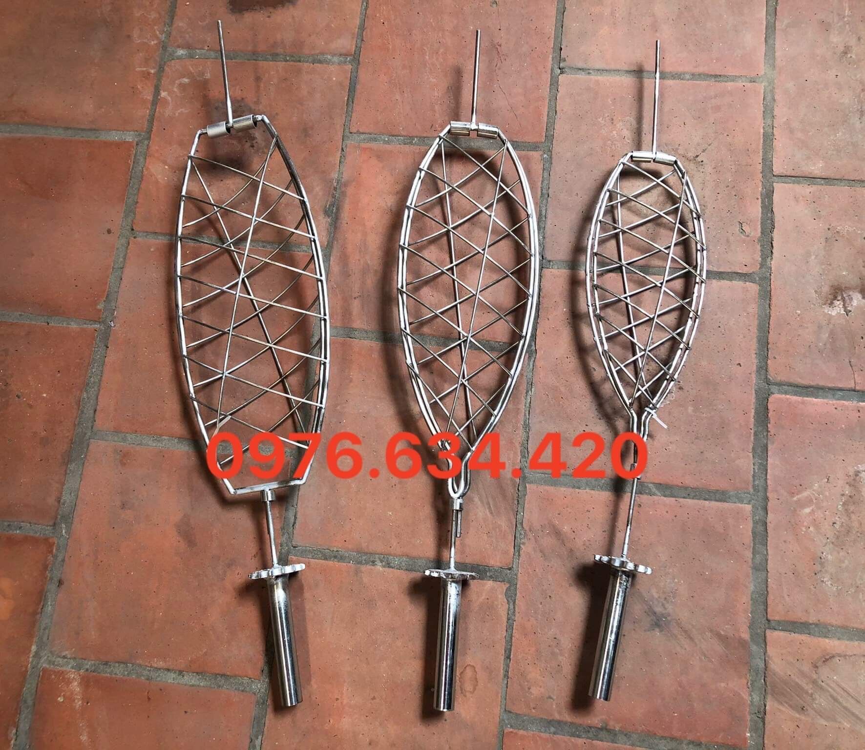 Vỉ nướng cá inox có trục quay dùng cho máy quay công nghiệp