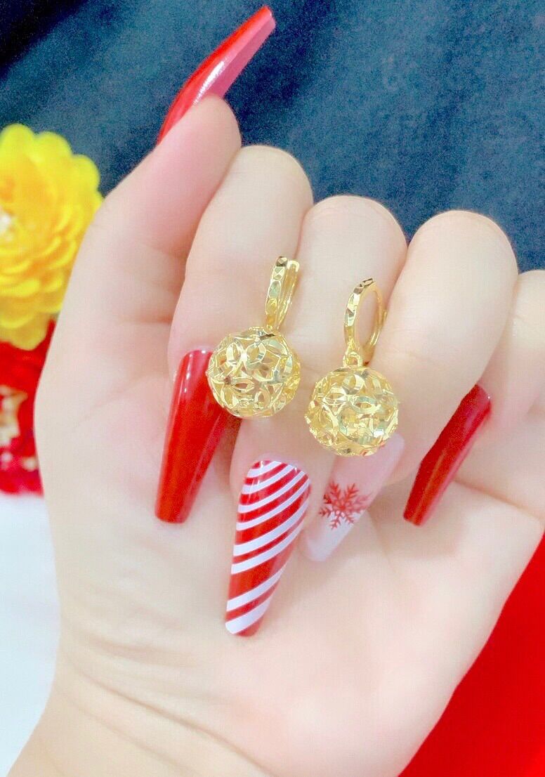Bông tai nữ kiểu bi chạm kim tiền mạ vàng 18k cao cấp mẫu mới về cực xinh