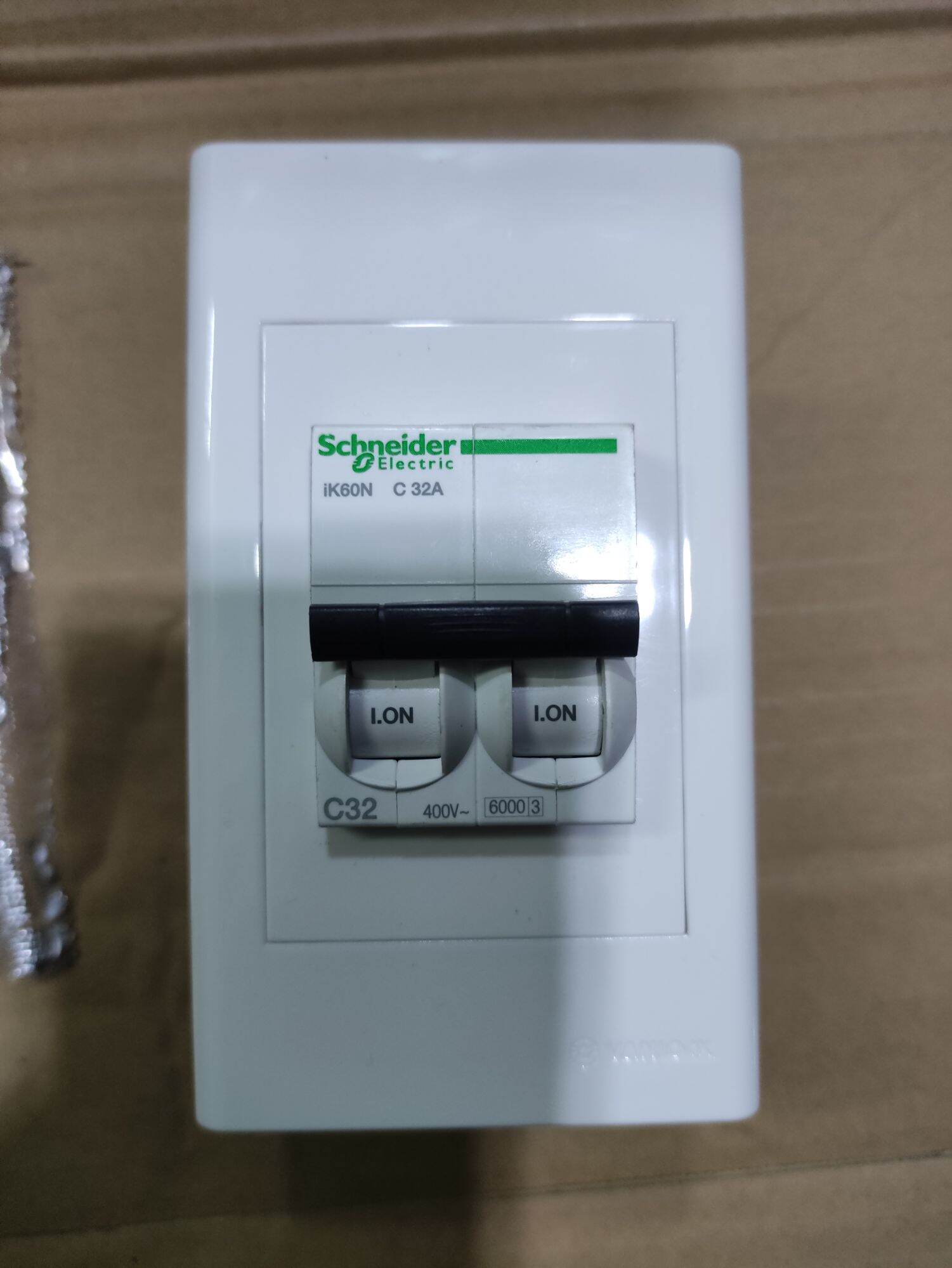 Mặt chứa cb 2 pha sino chính hãng