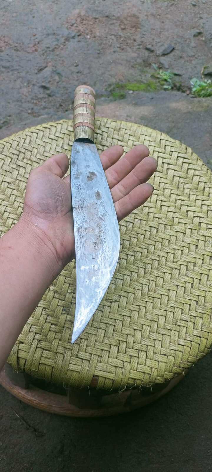 Dao Mông làm bằng nhíp