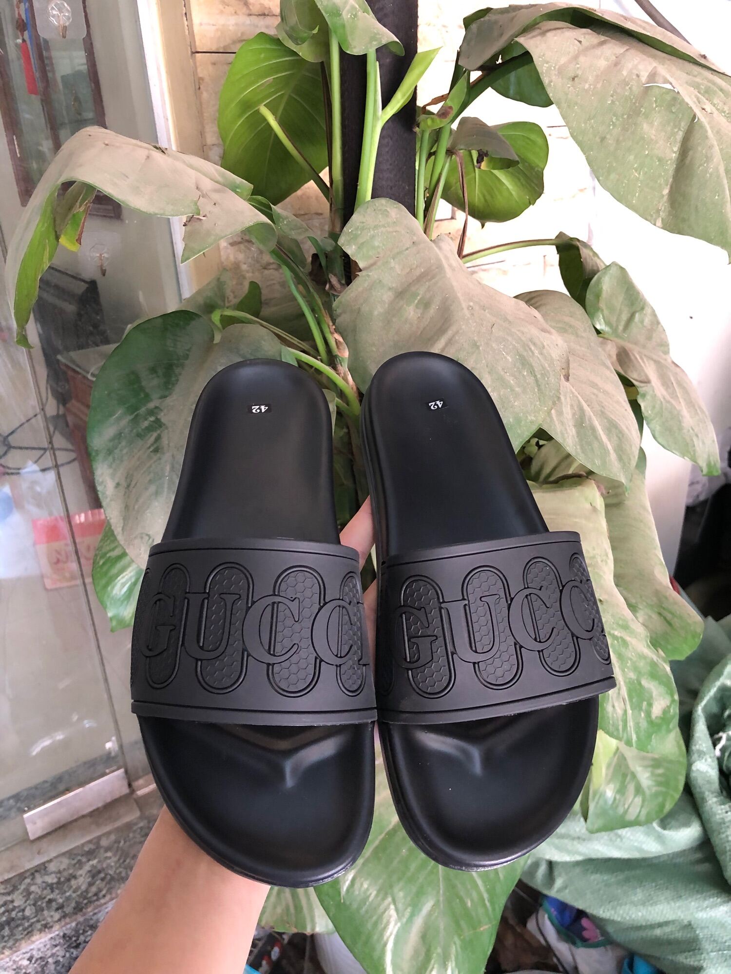 Dép quai ngang đế đúc liền khối cao 3 phân