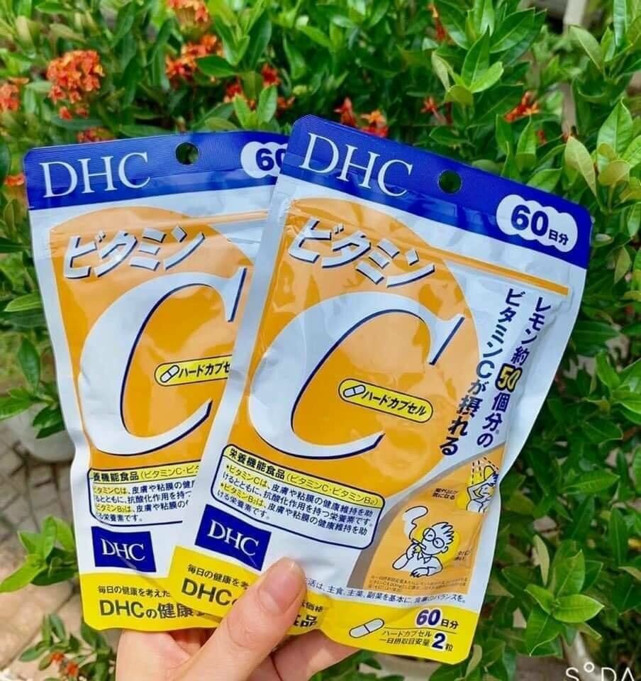 VIÊN UỐNG VITAMIN C  NHẬT BẢN