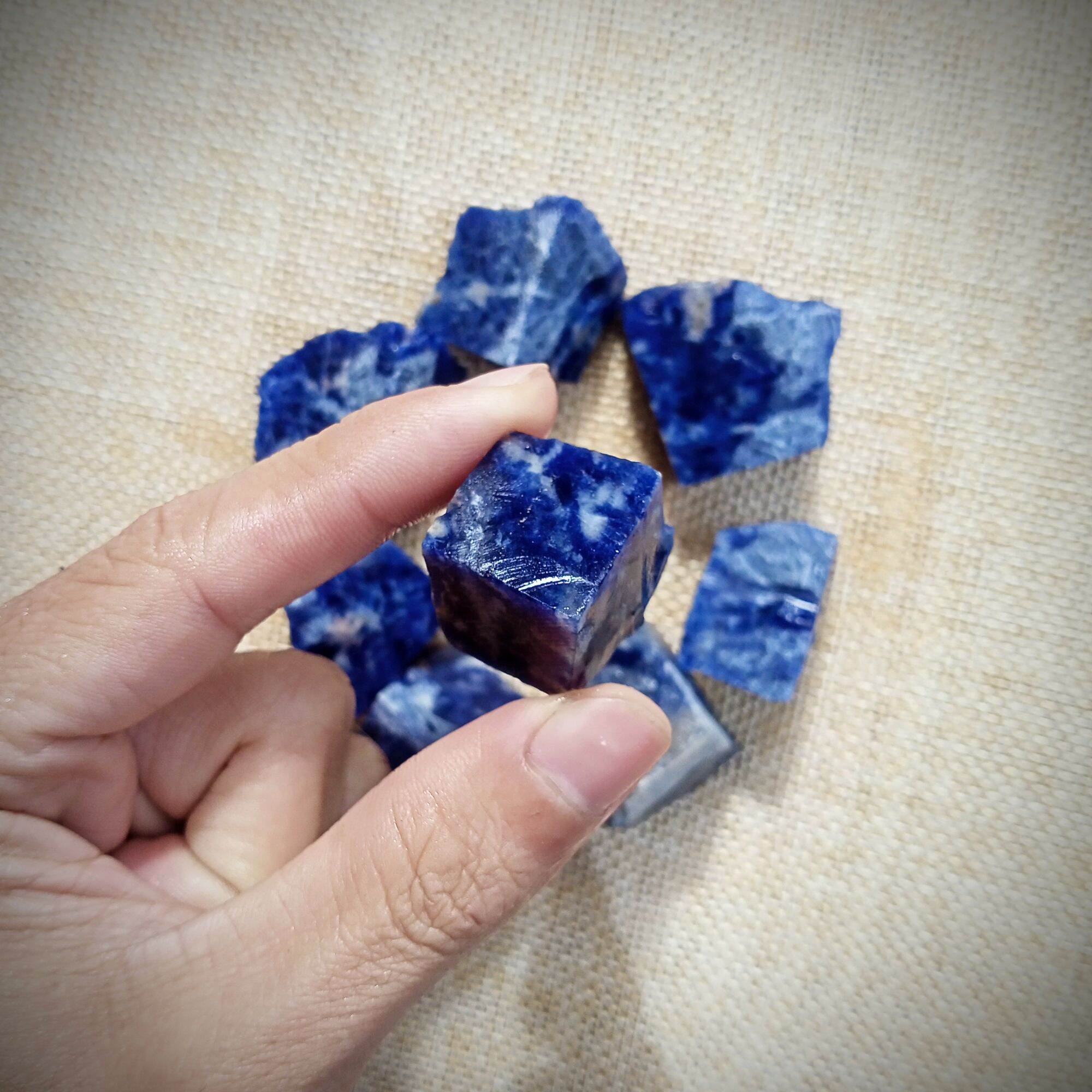 Viên đá thanh tẩy Sodalite