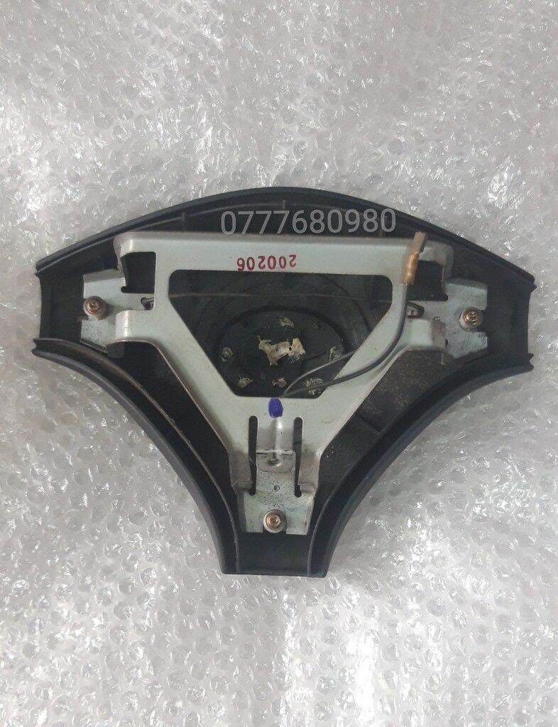 NẮP KÈN VÔ LĂNG TOYOTA ZACE
