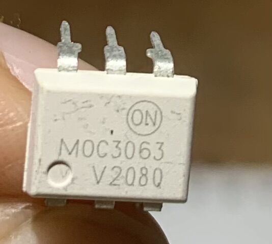 Sét 5 IC cách ly Quang MOC3063 mới chính hãng