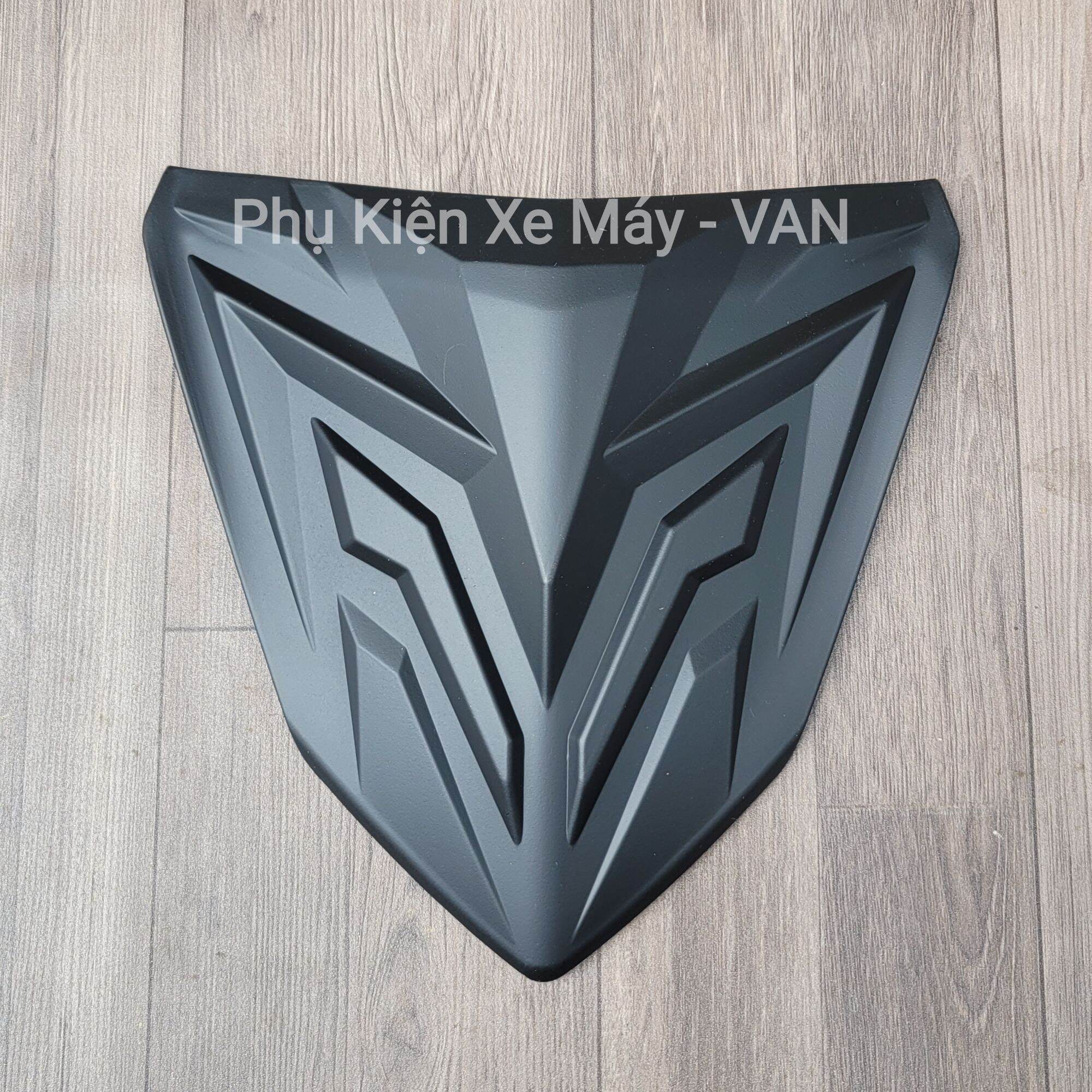 Mặt nạ winner x v3 2022-2023 kiểu hãng đen carbon sơn màu