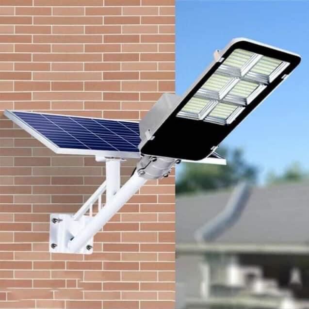 Đèn năng lượng mặt trời 300W