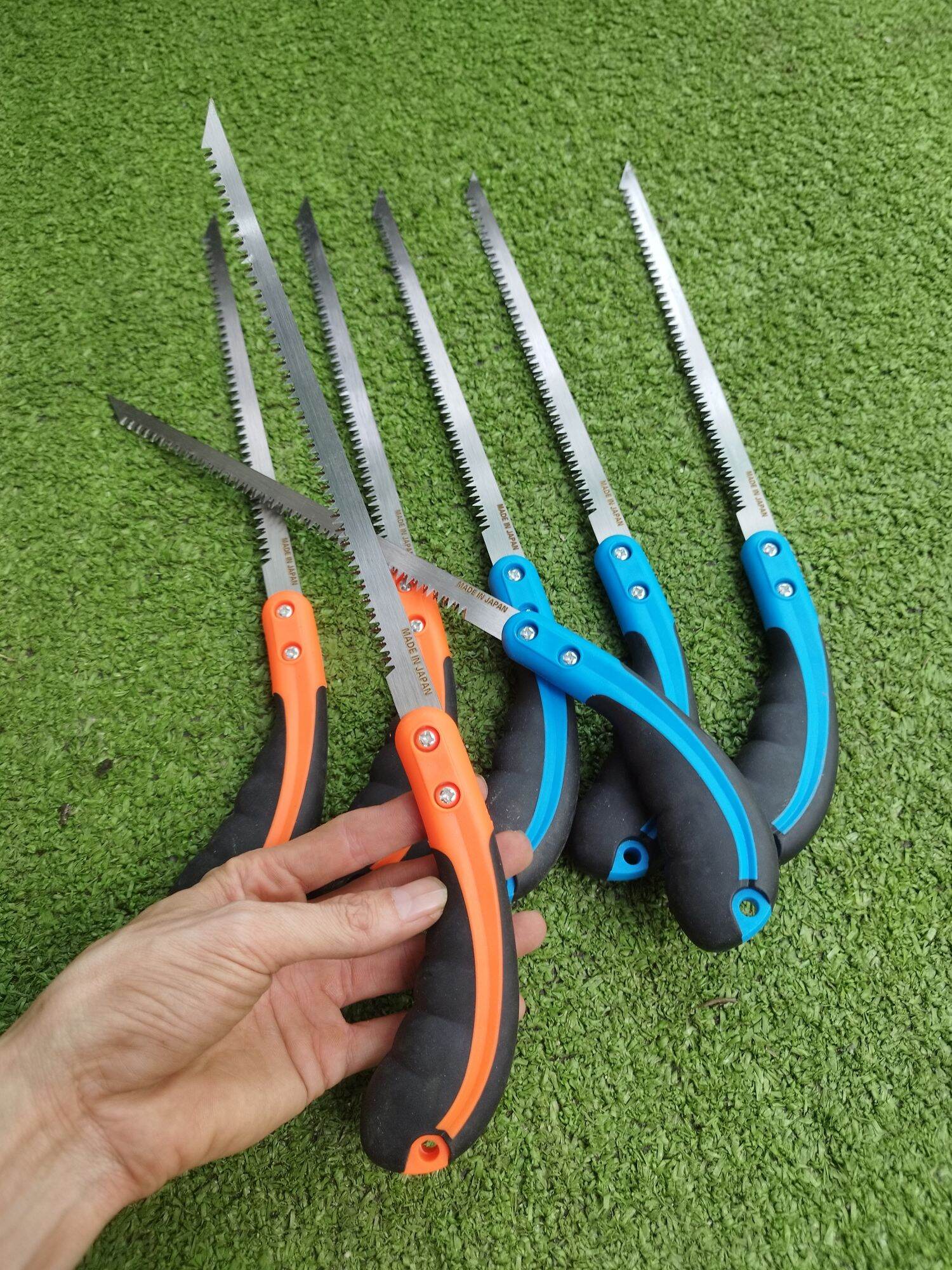 cưa gỗ, trần thạch cao, cưa lá