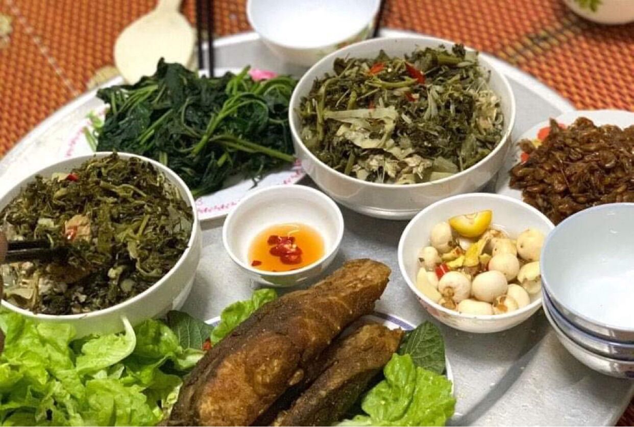 Rau sắn muối chua