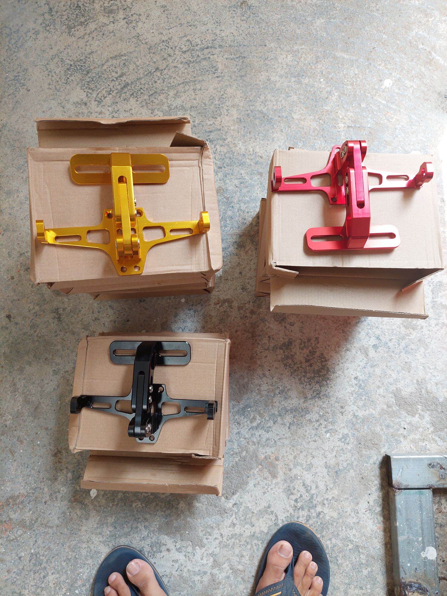 Pát biển số cnc