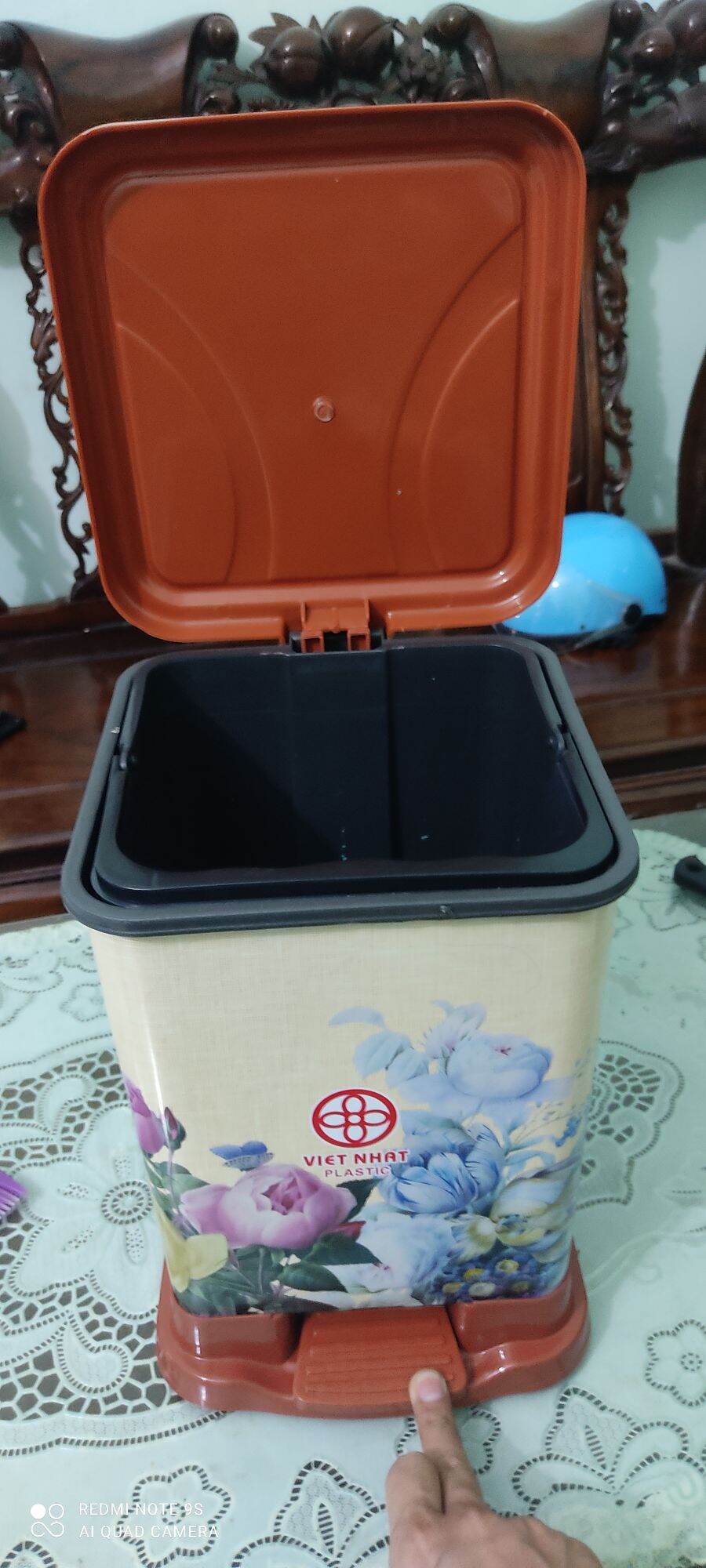 thùng đựng rác gia đình