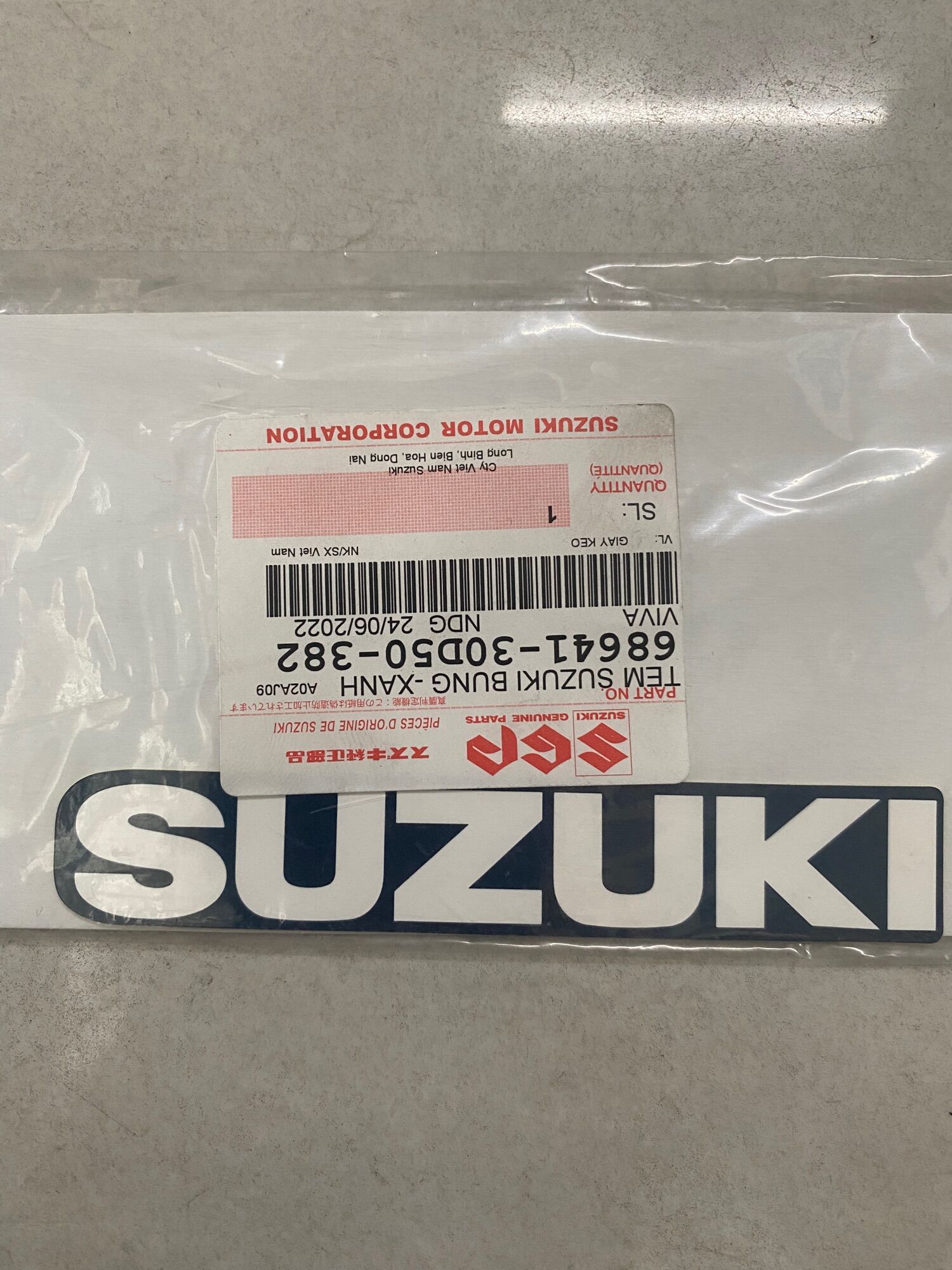 Tem chữ suzuki xanh chính hãng
