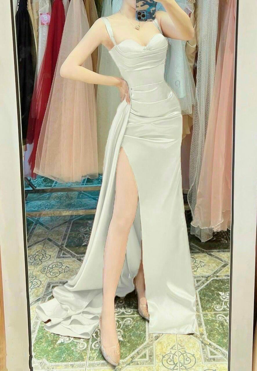 ĐẦM BODY 2DÂY  XẺ ĐÙI PHỐI TÀ