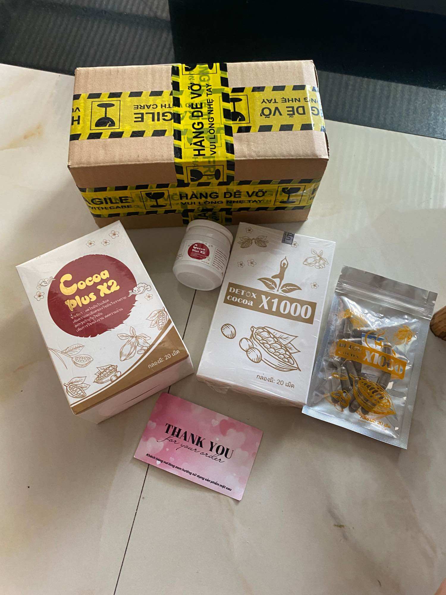 Combo 1 hộp giảm cân Cocoa plus x2 kèm detox xiết eo định hình lấy lại vòng eo con kiến