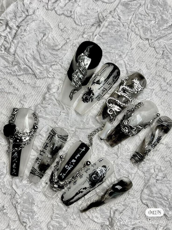 Nail box thiết kế , họa tiết nổi , charm Rồng - mã 54