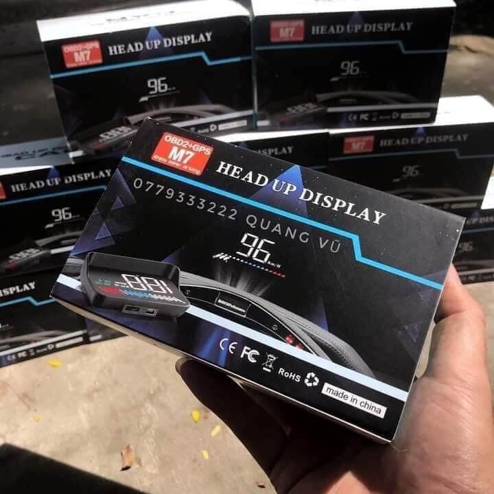 Hiển thị tốc độ lên kính lái HUD m7