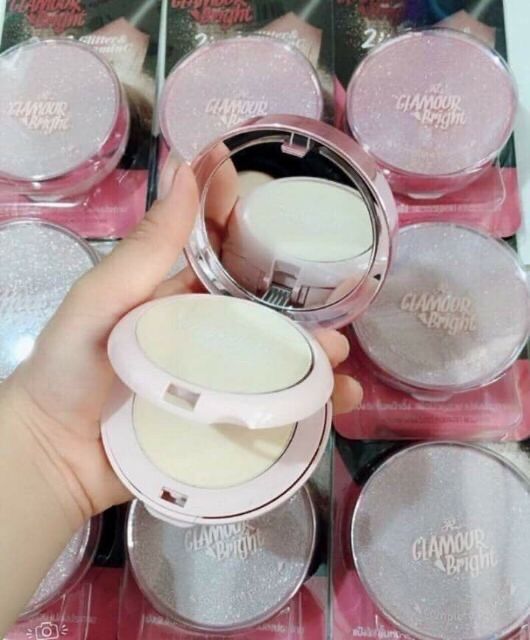 Phấn Nén GLAMOUR BRIGHT của Thailan.