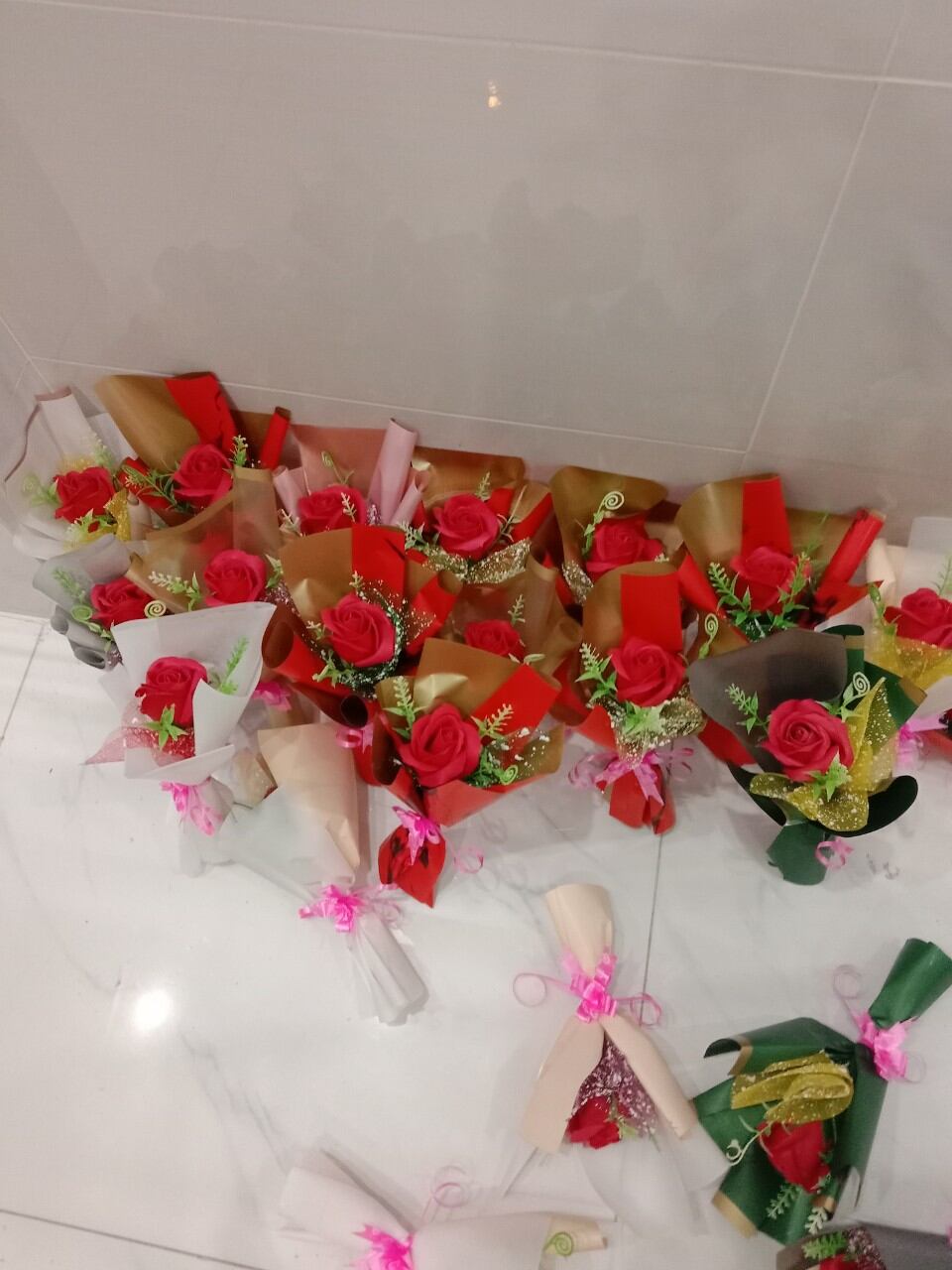 bó hoa 1 bông 20000/bông (sét 10b, 1 bó, 5 bó)