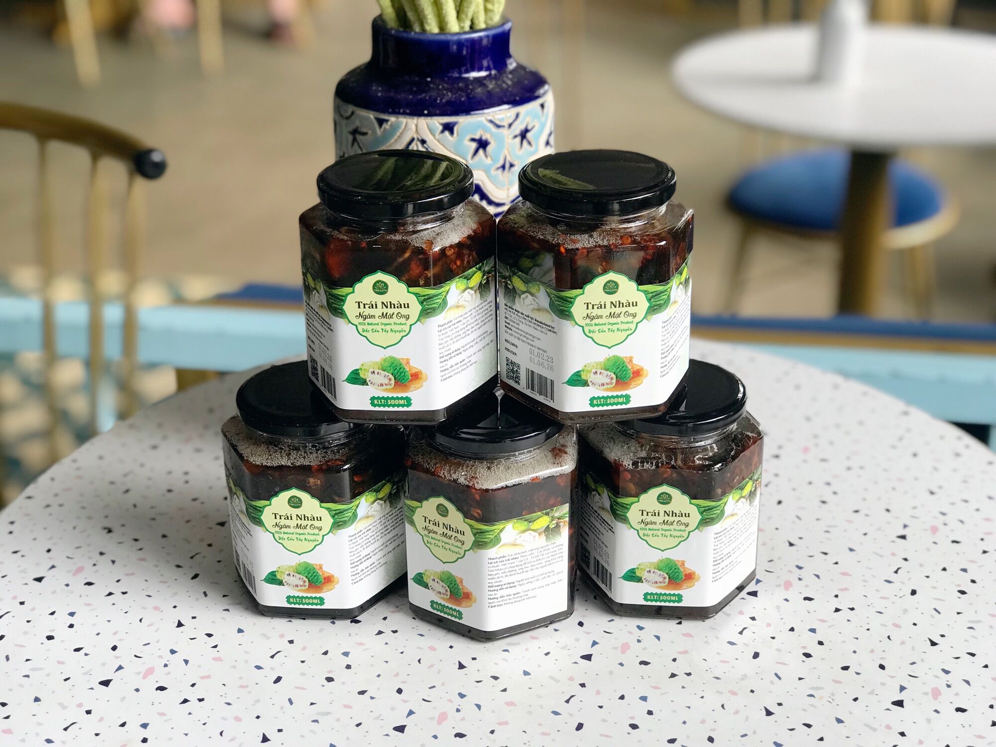Trái nhàu ngâm Mật Ong