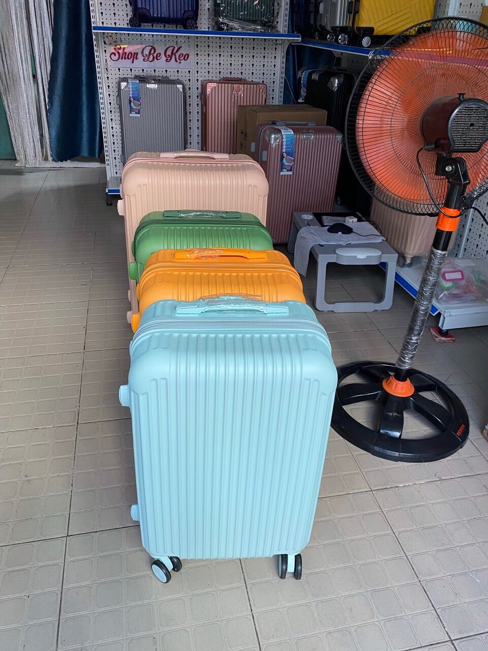 Vali đồng màu size 24