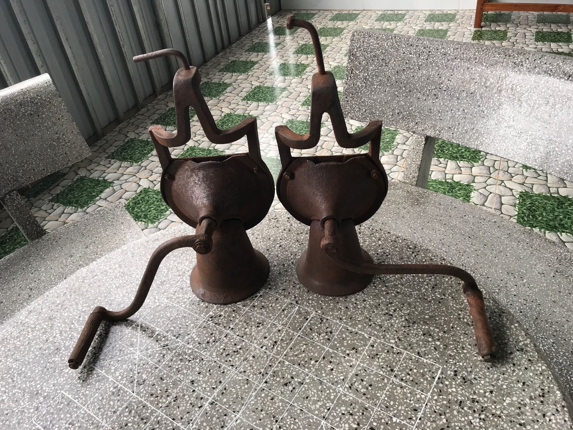 Cối xay cà phê tiêu của pháp xưa dùng ok