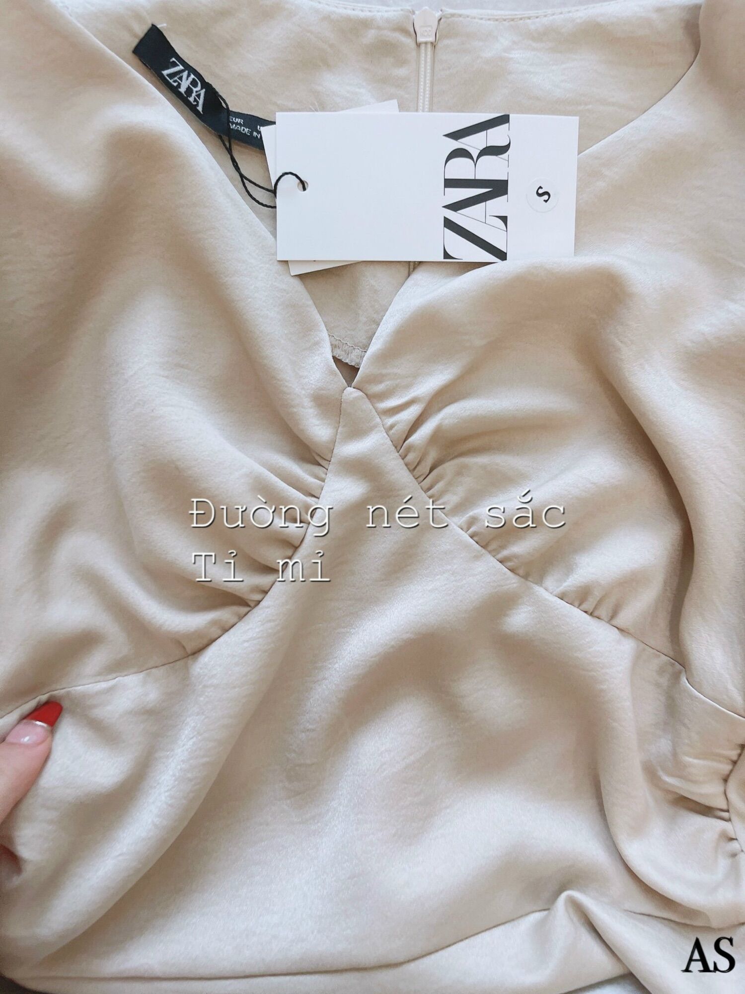 Váy trơn cổ V bèo vạt đuôi cá 2 màu cho nữ