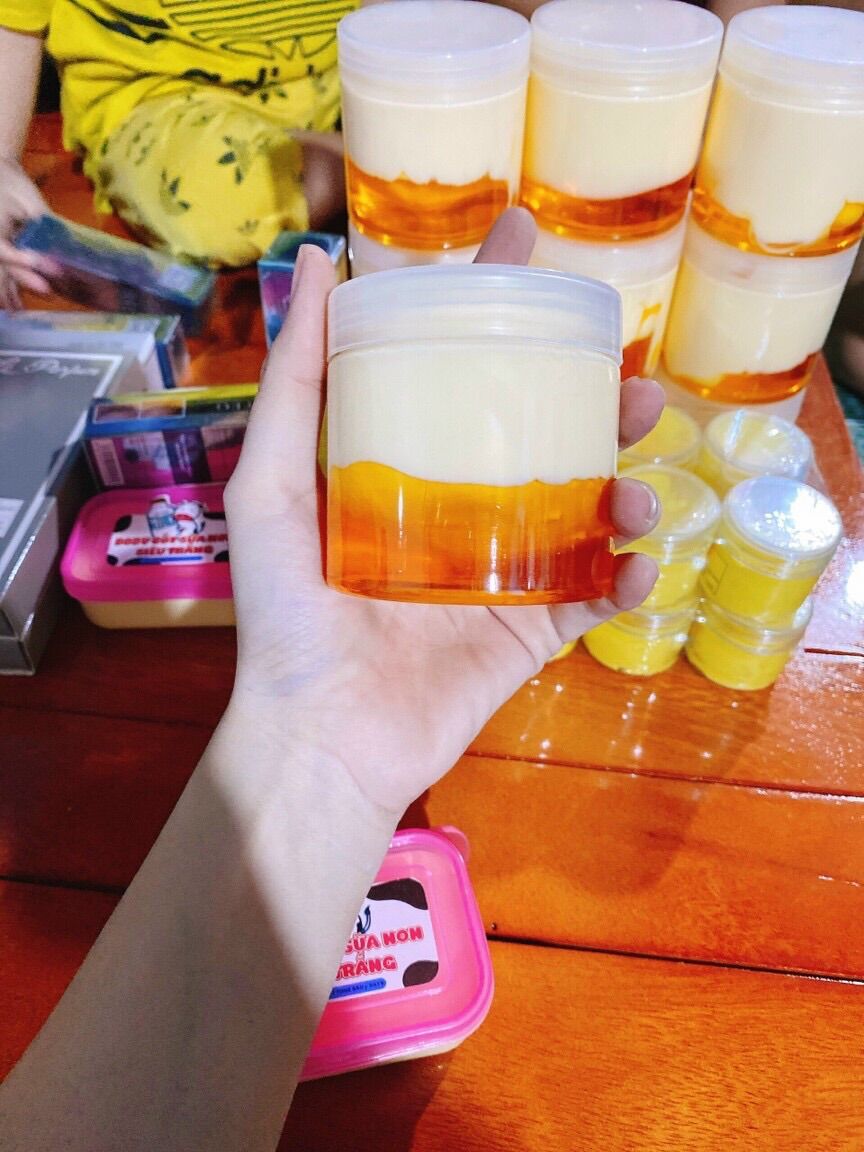 Kem Body cốt 2 tầng siêu trắng nhanh