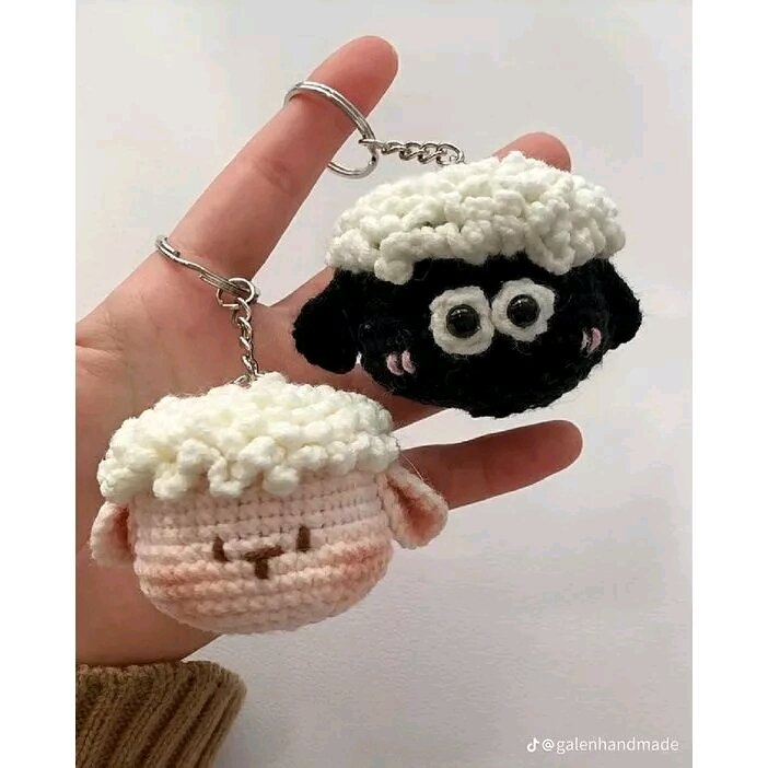 [Follow sốp nhận quà] Móc khoá bằng len đủ loại giá rẻ