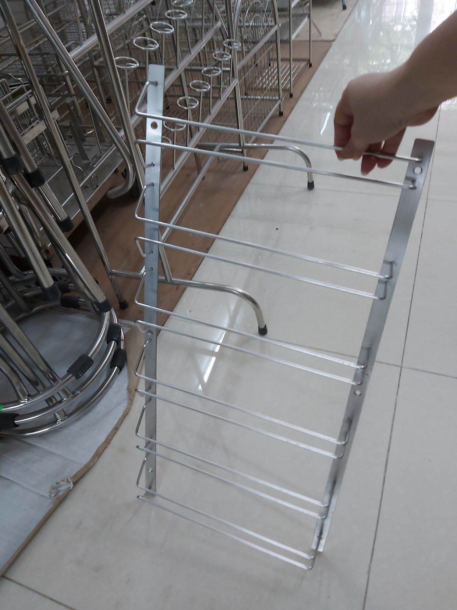 Treo ly inox sáu hàng(kèm ốc vít)