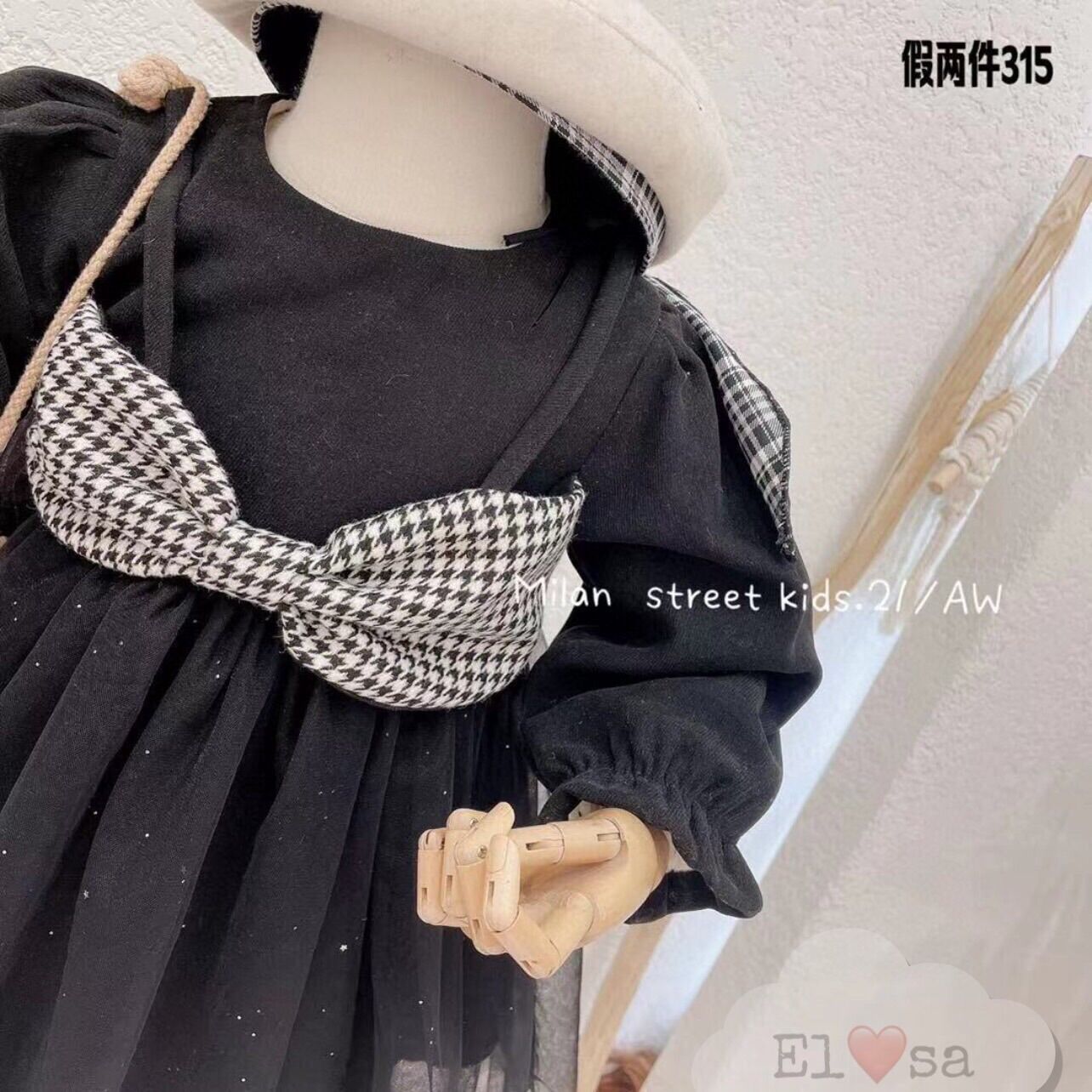 Váy nơ kẻ ren xoè cho bé gái
