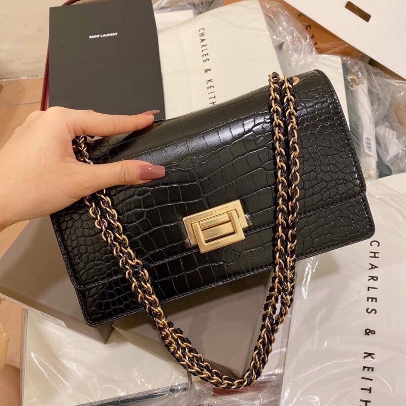 Túi CNk vân rắn hàng mới về hot