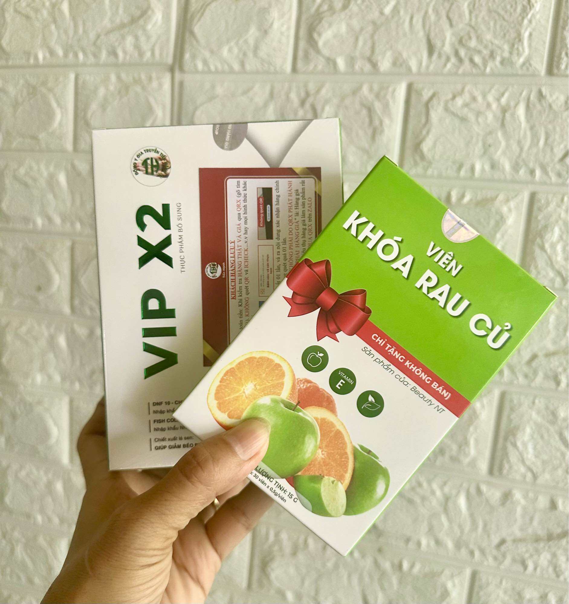 Giảm cân vip x2 tiến hạnh hộp 30 viên kèm detox táo hỗ trợ đốt mỡ kiểm soát cân nặng