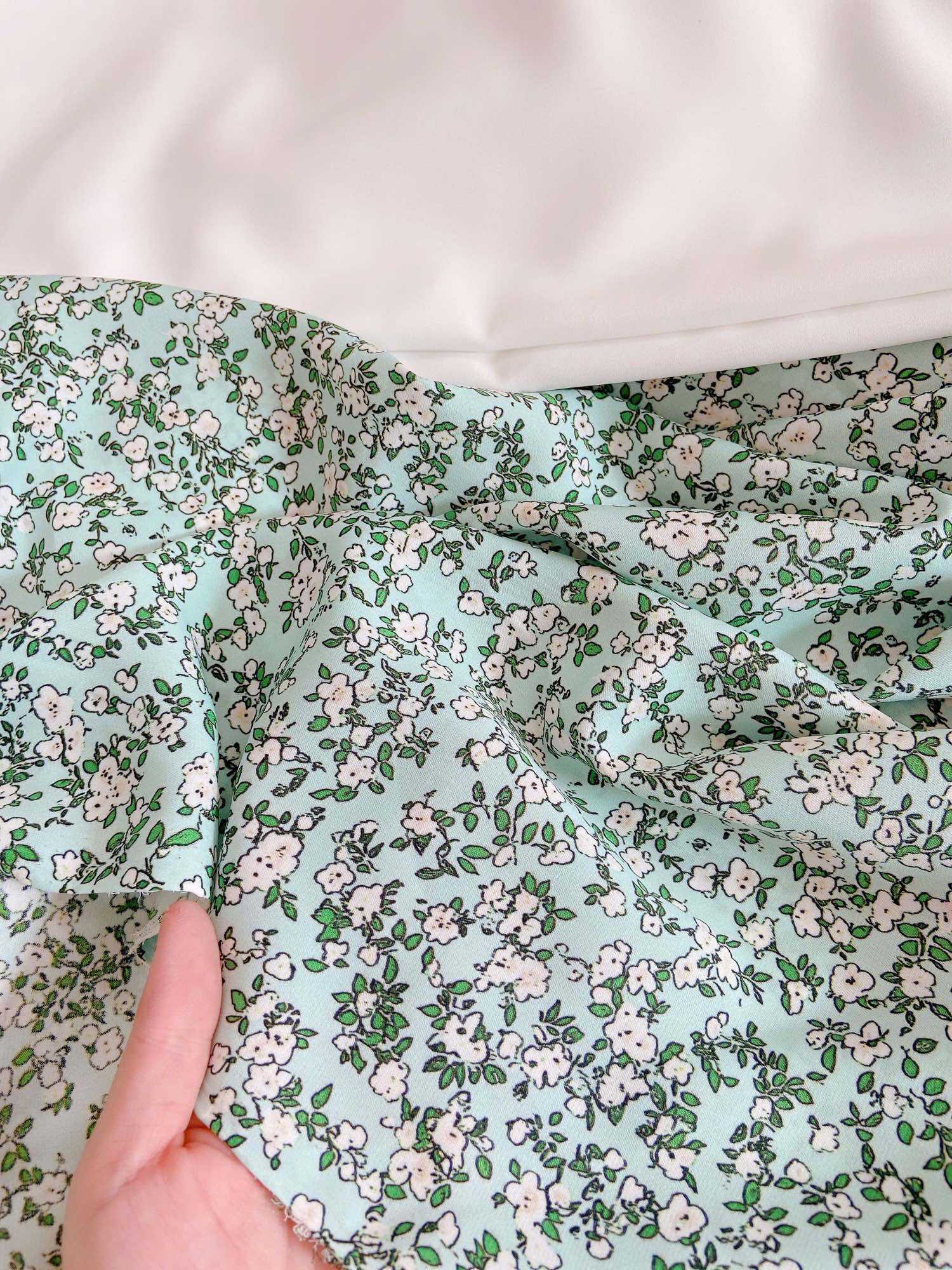 Vải Lụa Gấm Hoa may Áo Dài, Bà Ba, Pháp Phục