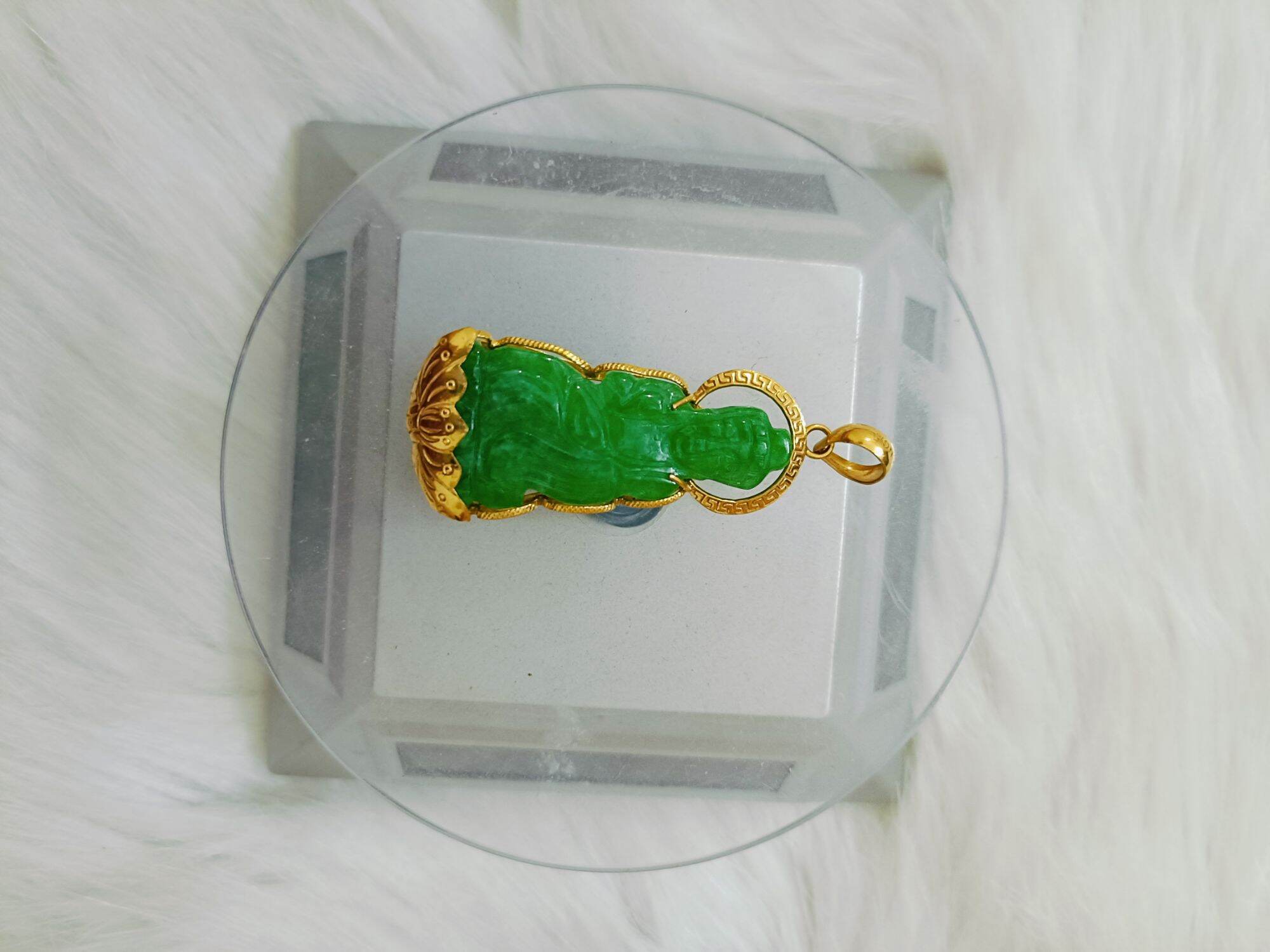 Mặt dây chuyền nữ vàng tây non tuổi